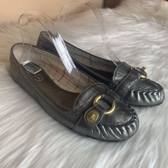 Coach Metallic Silver Loafer Size 7.5 - Picture 6 of 13